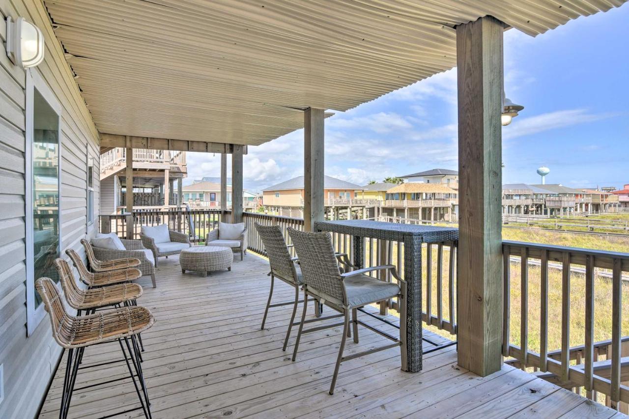 Surfside Beach Retreat With Deck And Ocean Views Екстер'єр фото